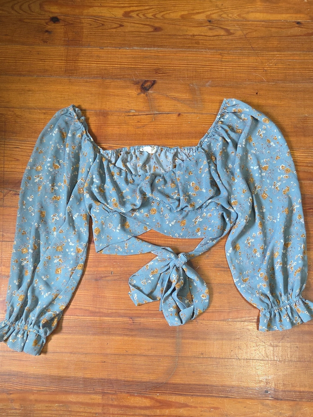 Altar'd State Floral Crop Tie-back Blouse